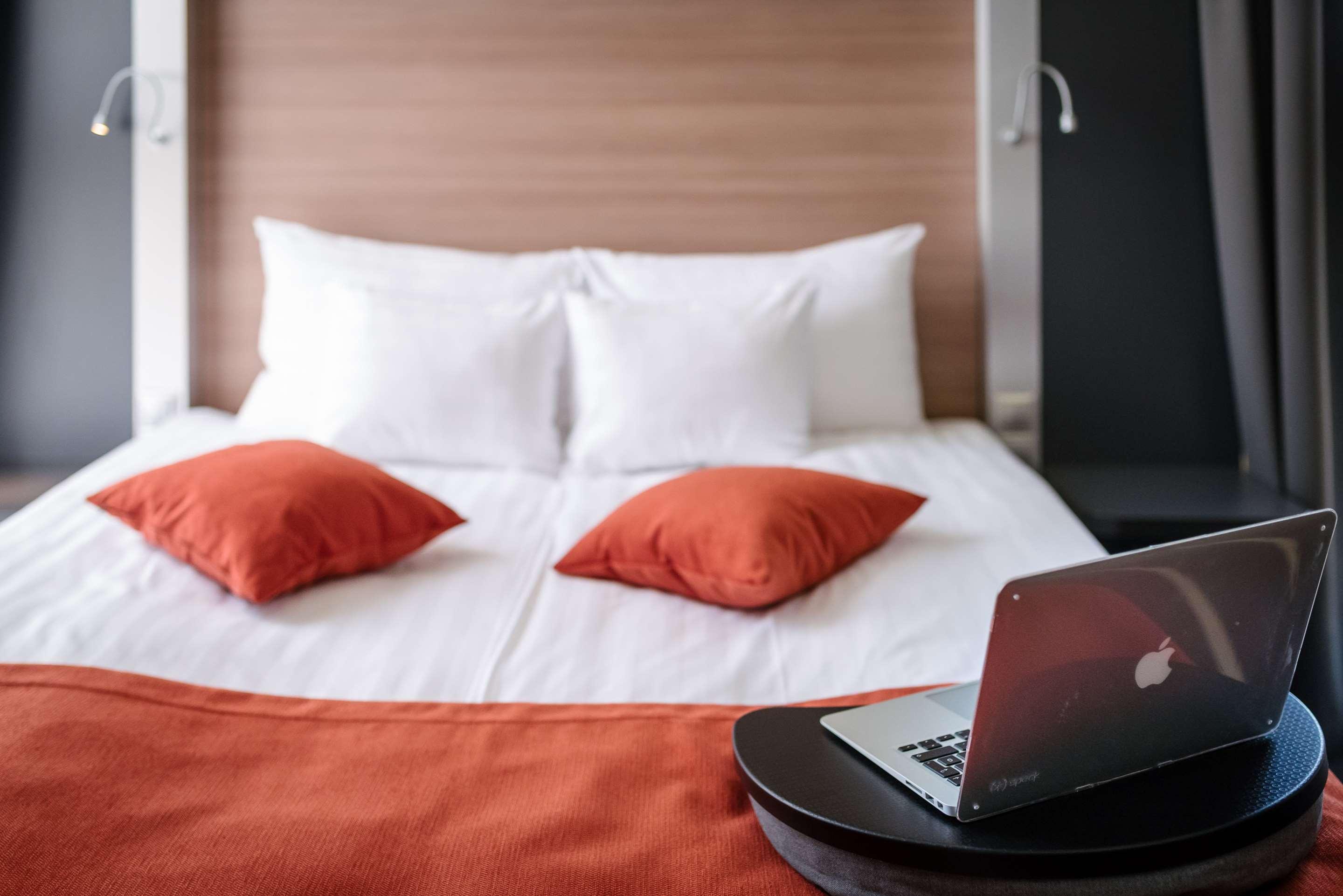 Best Western Plus Lakeside Hotel Székesfehérvár Eksteriør billede